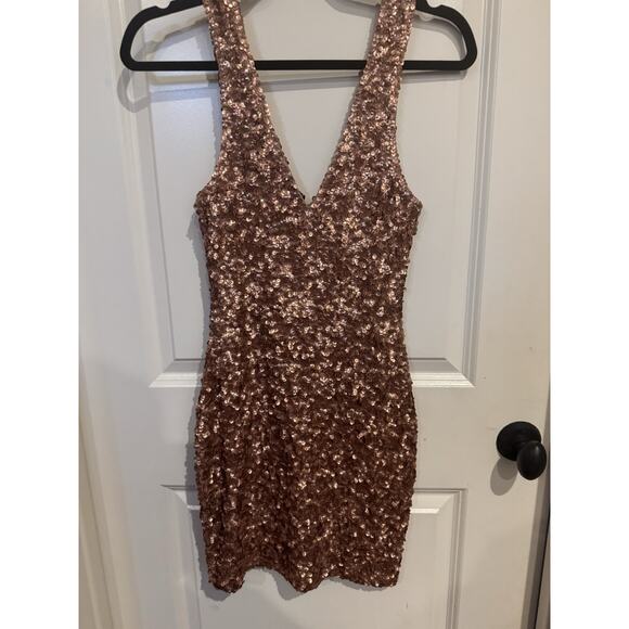 Windsor Gold Glitter Stretch Mini Dress Size Small - Picture 4 of 7